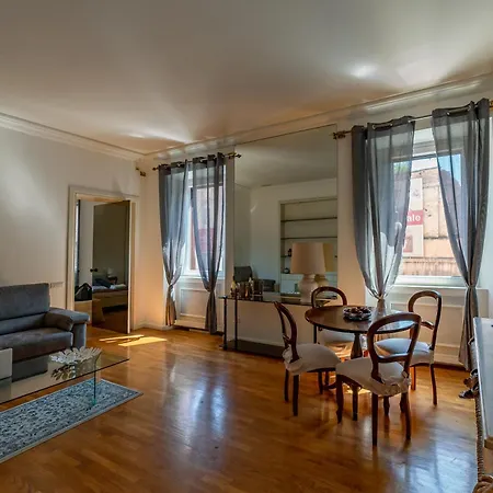 بيت للعطل Casa Crispi 33 *