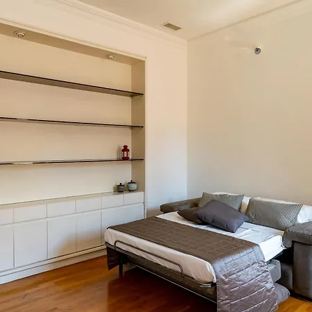 Casa Crispi 33 * 로마