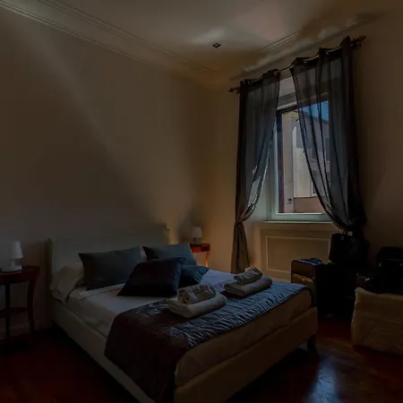 Casa Crispi 33 * 로마