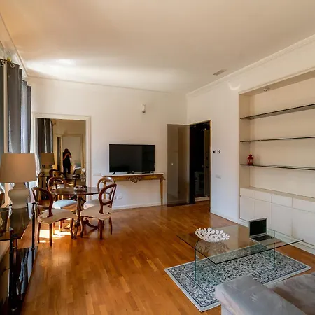 Casa Crispi 33 Řím